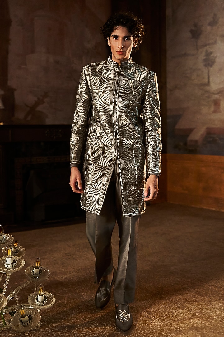 Charcoal Colored Textured Silk Embroidered Groom Sherwani Set by Seema Gujral Men at Pernia's Pop Up Shop