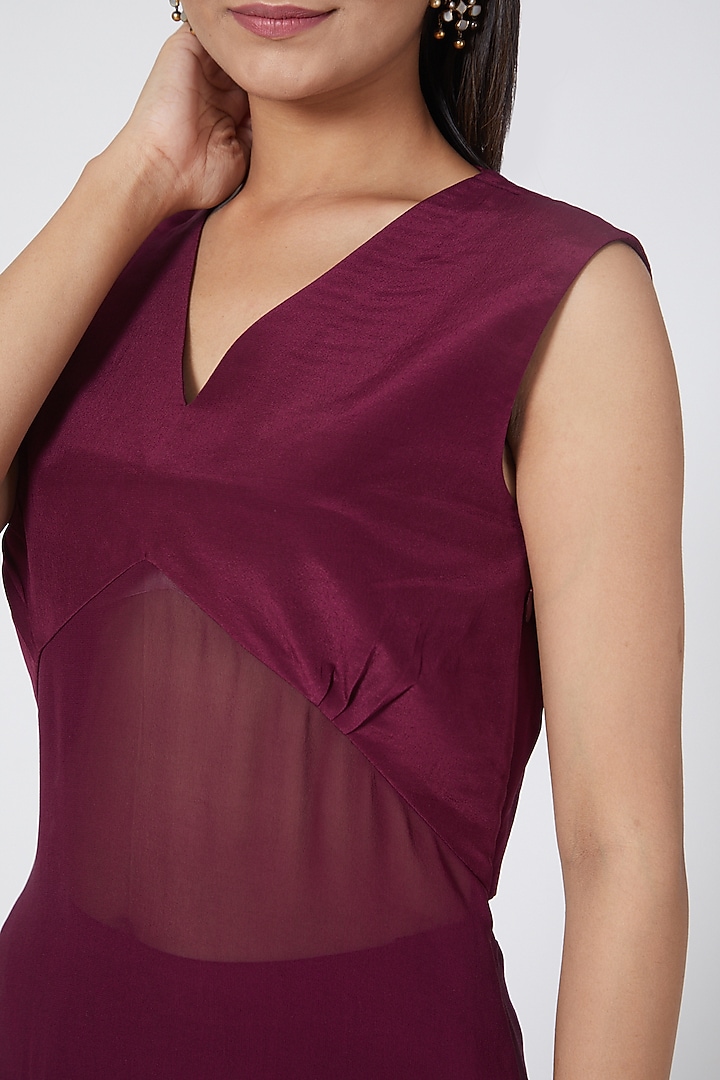 Wine Georgette Tunic Set With Side Slits by Sejal Jain at Pernia's Pop Up Shop