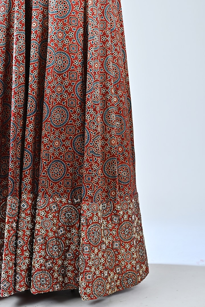 Red Embroidered Overlapping Engagement Gown by SEJAL KAMDAR at Pernia's Pop Up Shop