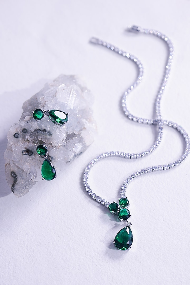 White Finish Green Stone & Zircon Necklace Set by Senshi