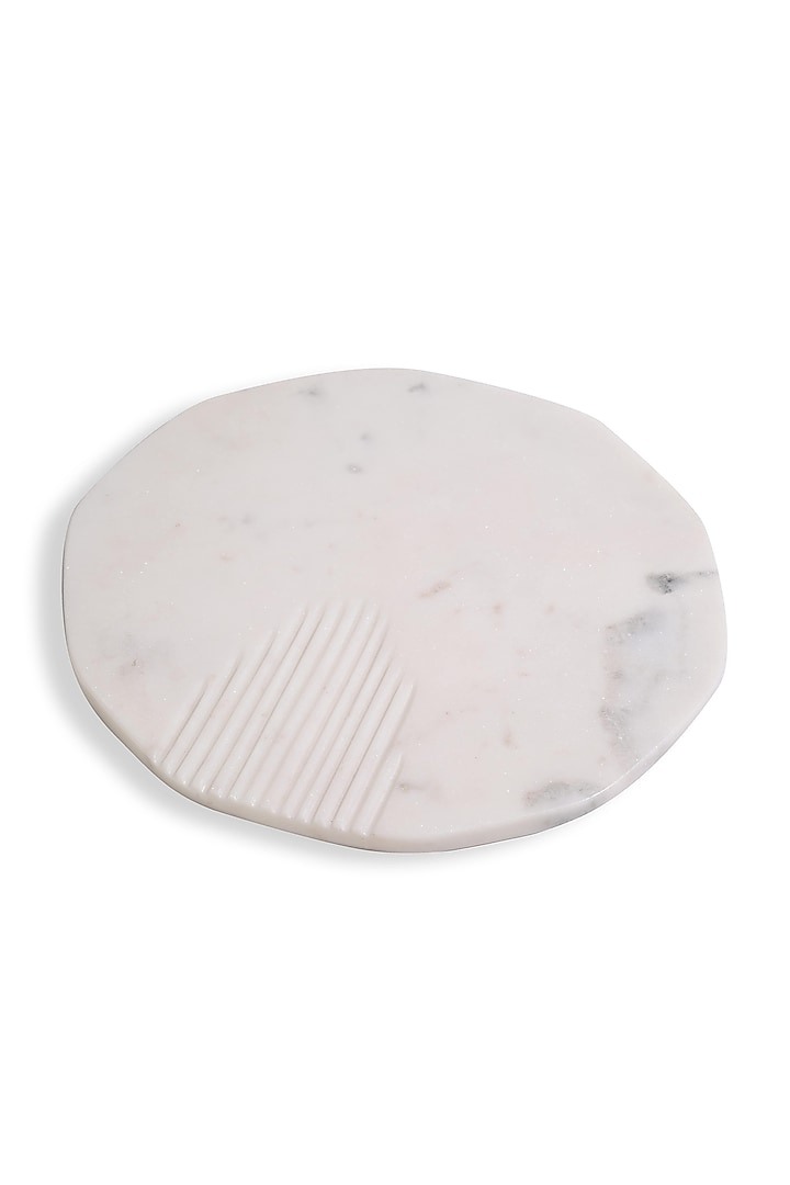 White Marble Platter by Serein Wellness at Pernia's Pop Up Shop