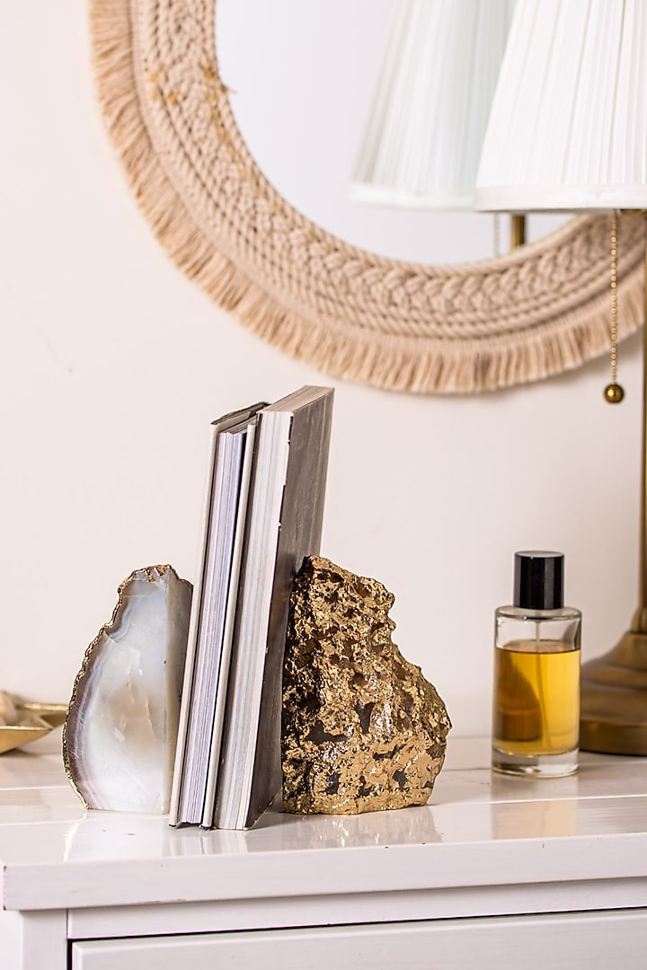 White Agate Bookend (Set of 2) by Serein Wellness