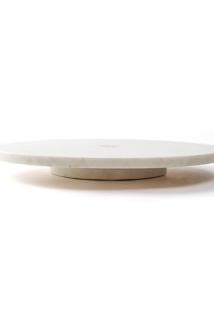 White & Gold Palm Tree Serving Platter by Serein Wellness at Pernia's Pop Up Shop