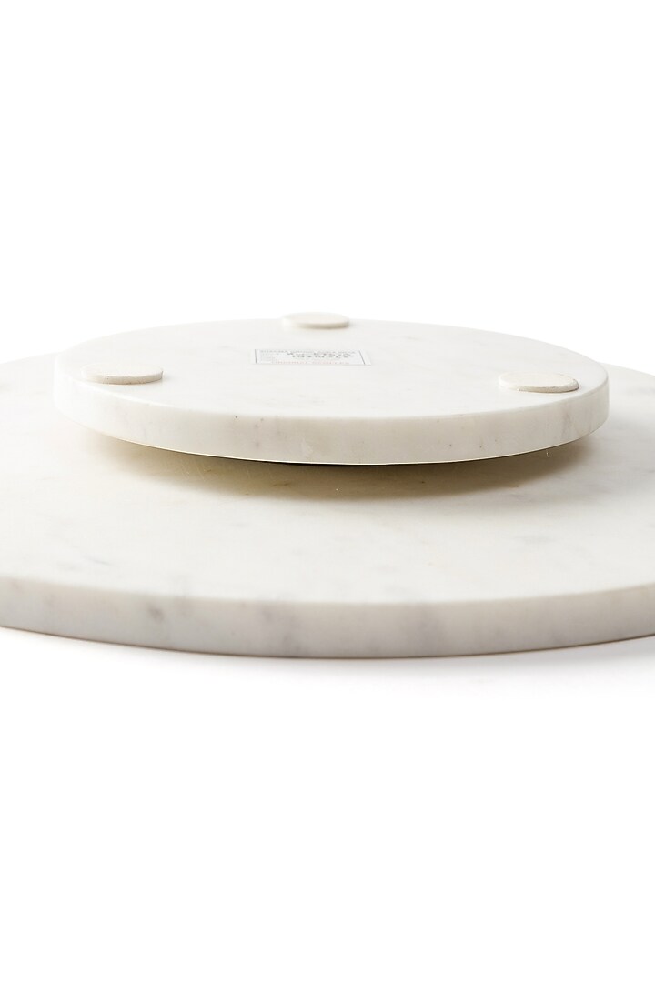 White & Gold Flamingo Serving Platter by Serein Wellness at Pernia's Pop Up Shop