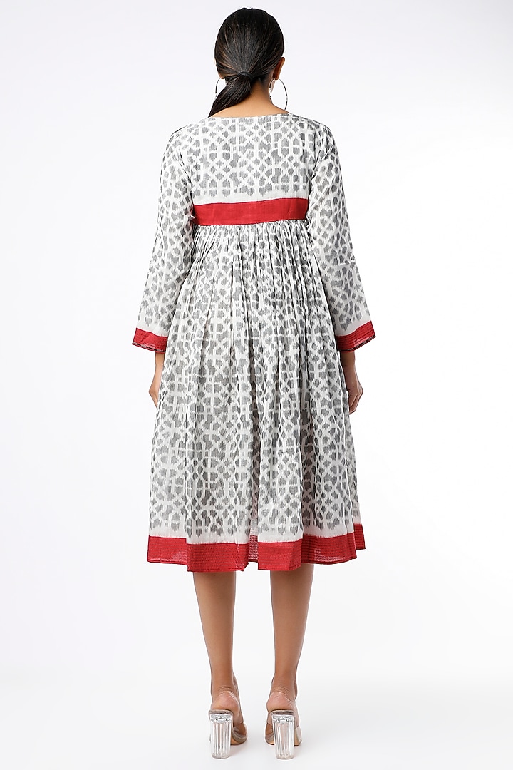 White Handwoven Pochampally Silk Linen Ikat Wrap Dress Design by Sepia Stories at Pernia's Pop Up Shop 2026