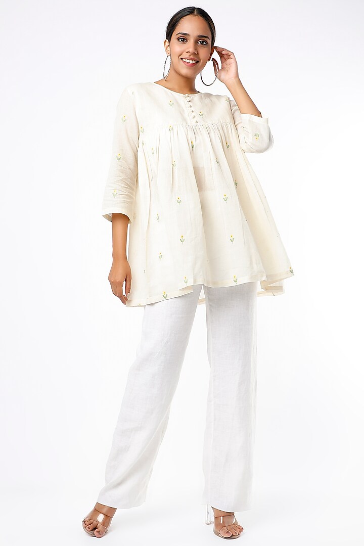 Beige Handwoven Organic Jamdani Cotton Top by Sepia Stories at Pernia's Pop Up Shop