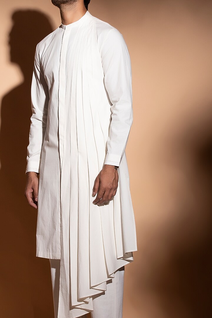 Off White Long Asymmetrical Pleated Kurta by STUDIO ERROR MEN at Pernia's Pop Up Shop