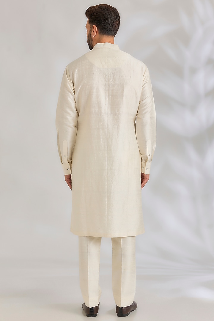 Champagne Raw Silk Floral Embroidered Bundi Jacket Set by Seema Gujral Men at Pernia's Pop Up Shop