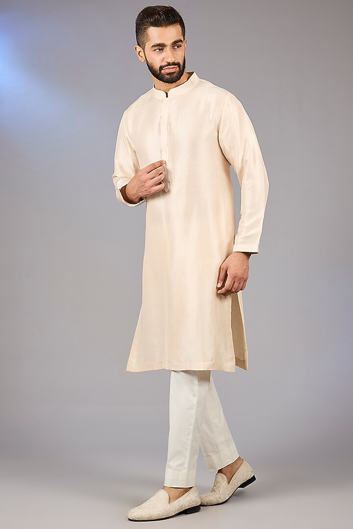 Ivory Raw Silk Sequins Embroidered Groom Sherwani Set by Seema Gujral Men at Pernia's Pop Up Shop