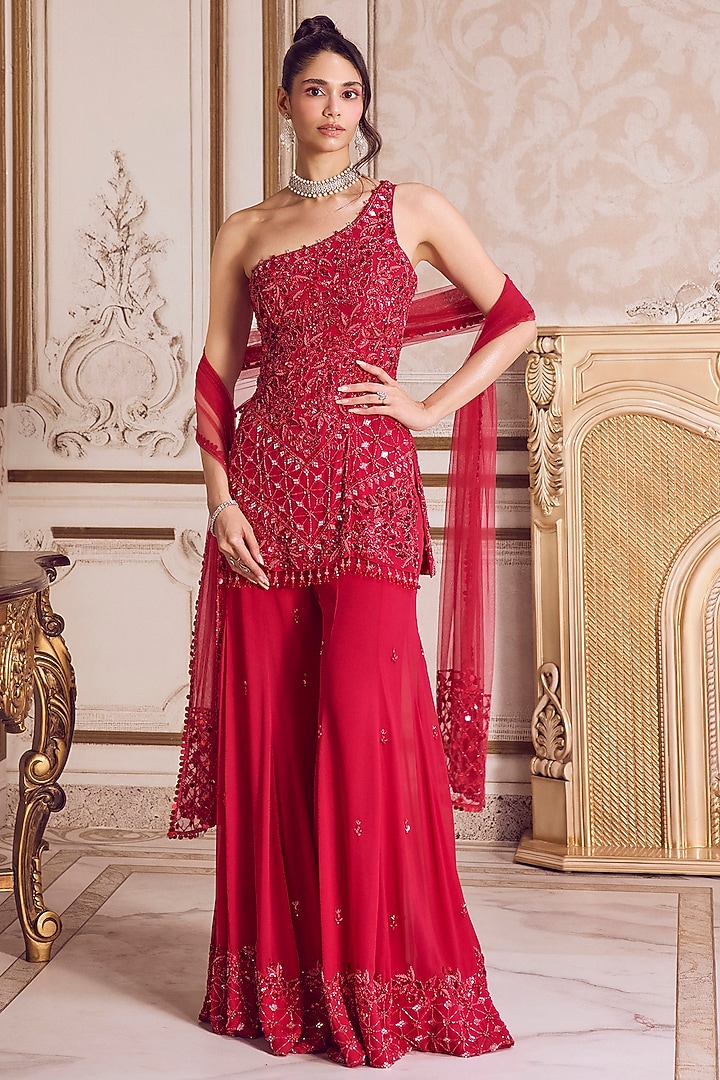 Magenta Pure Silk Organza Sequins Embroidered Kurta Set by Sanya Gulati at Pernia's Pop Up Shop