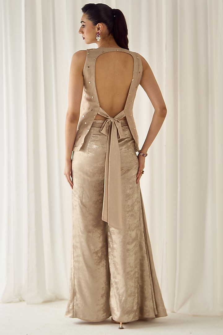 Beige Mukaish Organza & Shimmer Embellished Co-Ord Set by Sanya Gulati at Pernia's Pop Up Shop