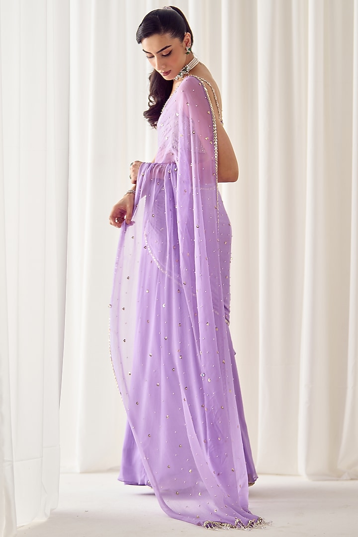 Lilac Chiffon Pearl Embellished Draped Wedding Saree Set by Sanya Gulati at Pernia's Pop Up Shop