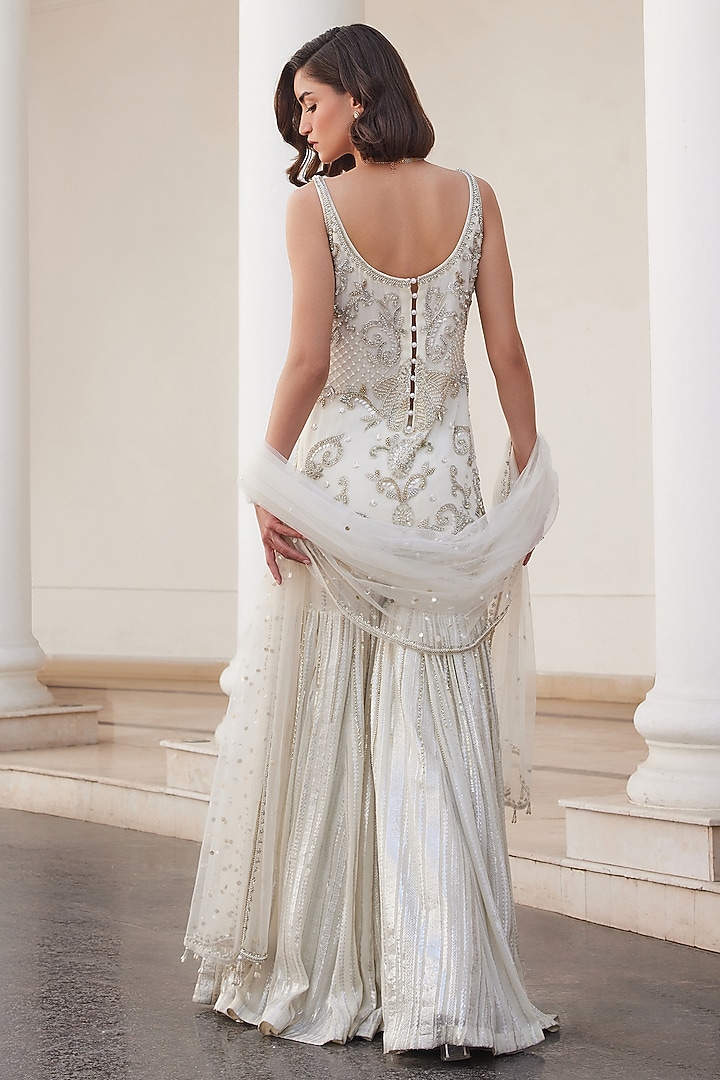 Pearl White Georgette Hand Embroidered Kurta Set by Sanya Gulati at Pernia's Pop Up Shop