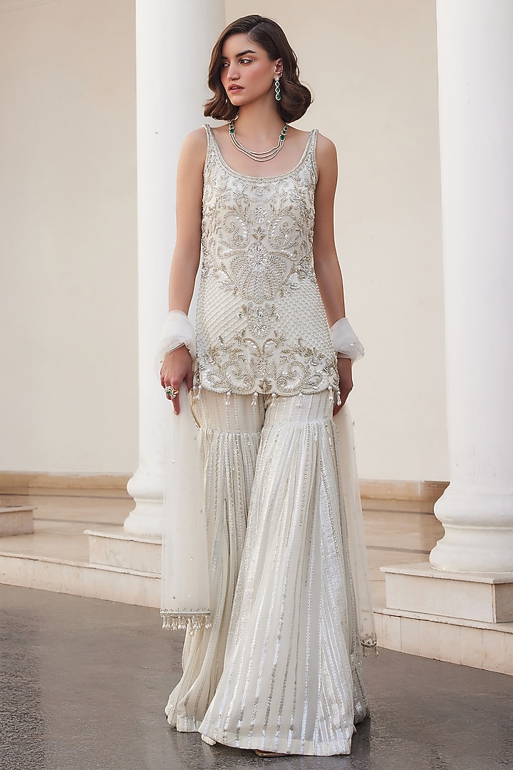 Pearl White Georgette Hand Embroidered Kurta Set by Sanya Gulati at Pernia's Pop Up Shop