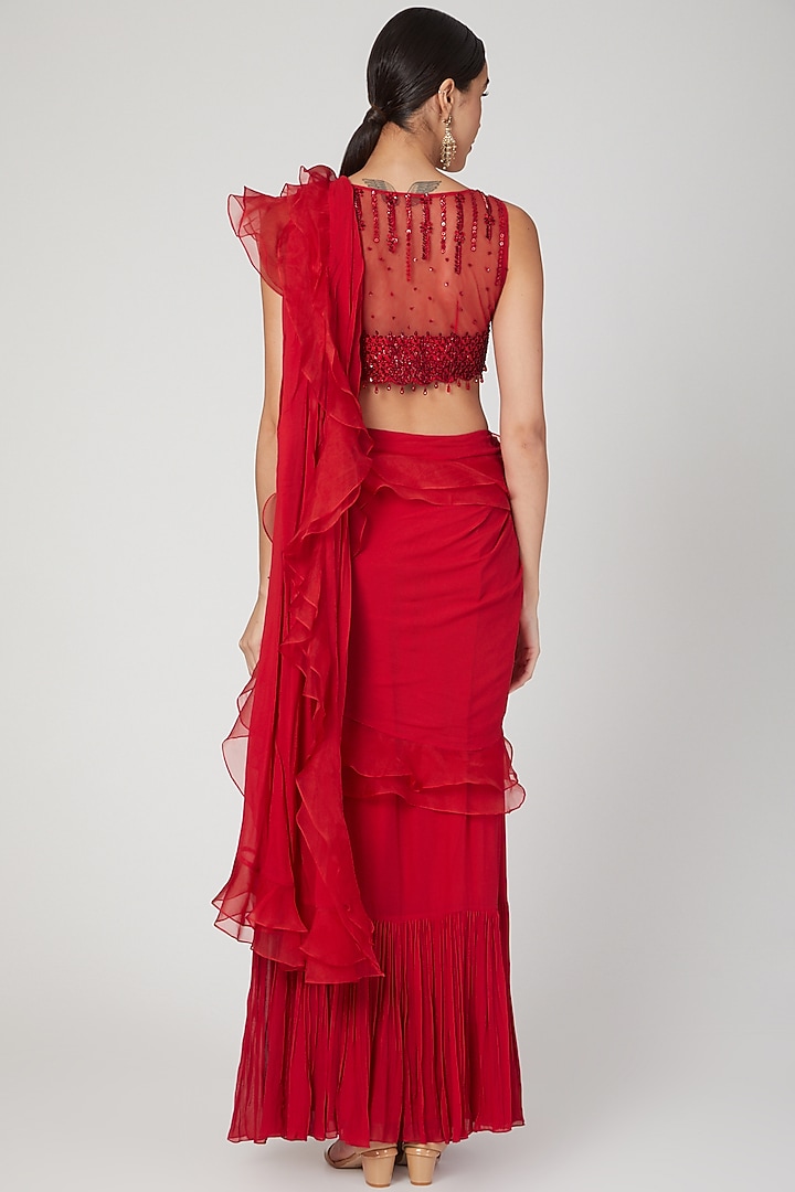 Red Embellished Pre-Stitched Wedding Saree Set by Sanya Gulati at Pernia's Pop Up Shop