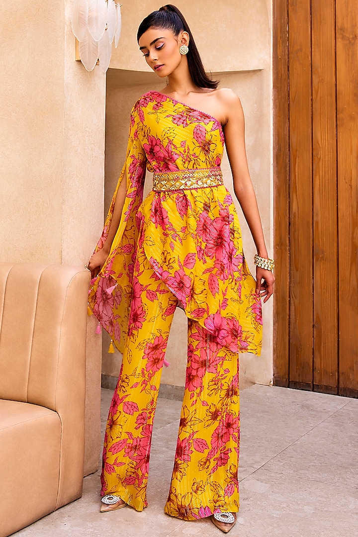 Yellow & Pink Georgette Floral Printed One-Shoulder Kurta Set by Sanya Gulati