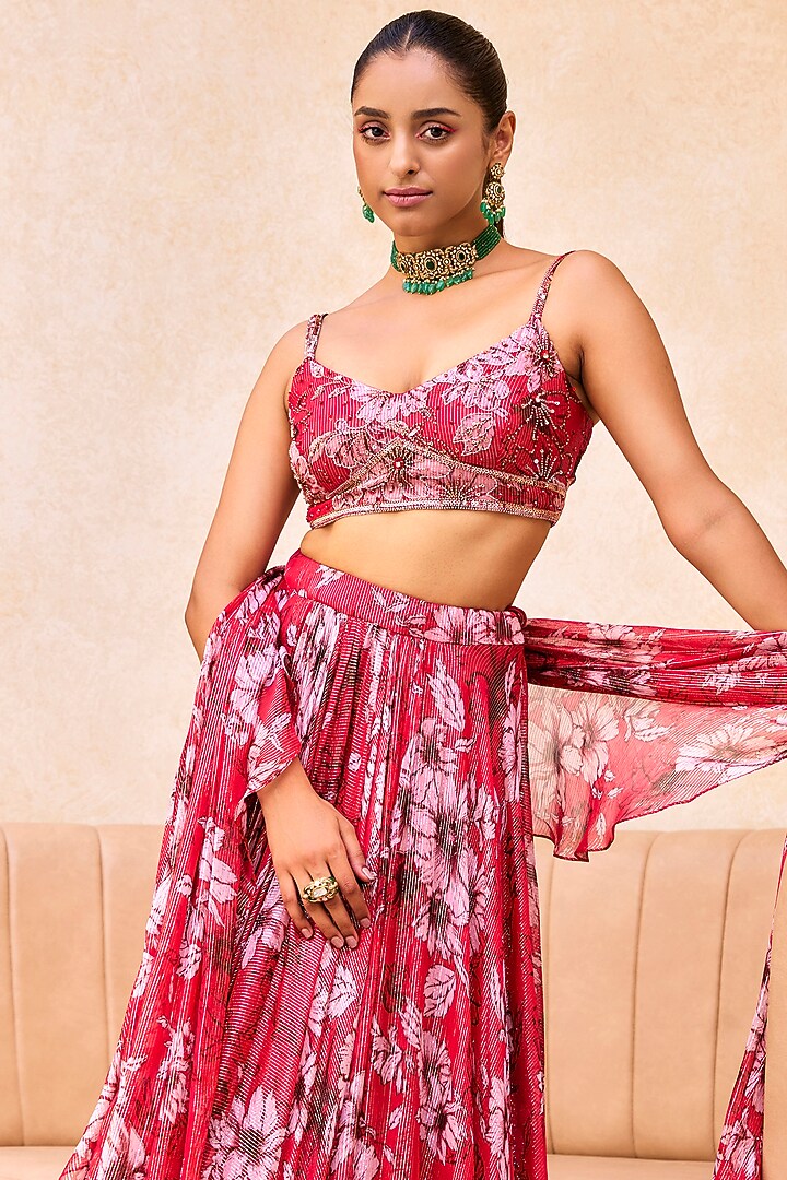 Red & Pink Georgette Floral Printed Wedding Lehenga Set by Sanya Gulati at Pernia's Pop Up Shop