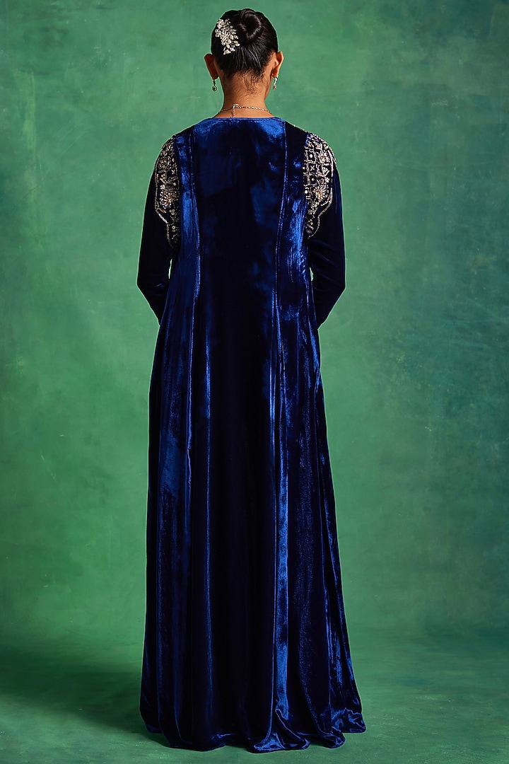 Blue Silk Velvet Hand Embroidered Jacket Set by Sanya Gulati at Pernia's Pop Up Shop