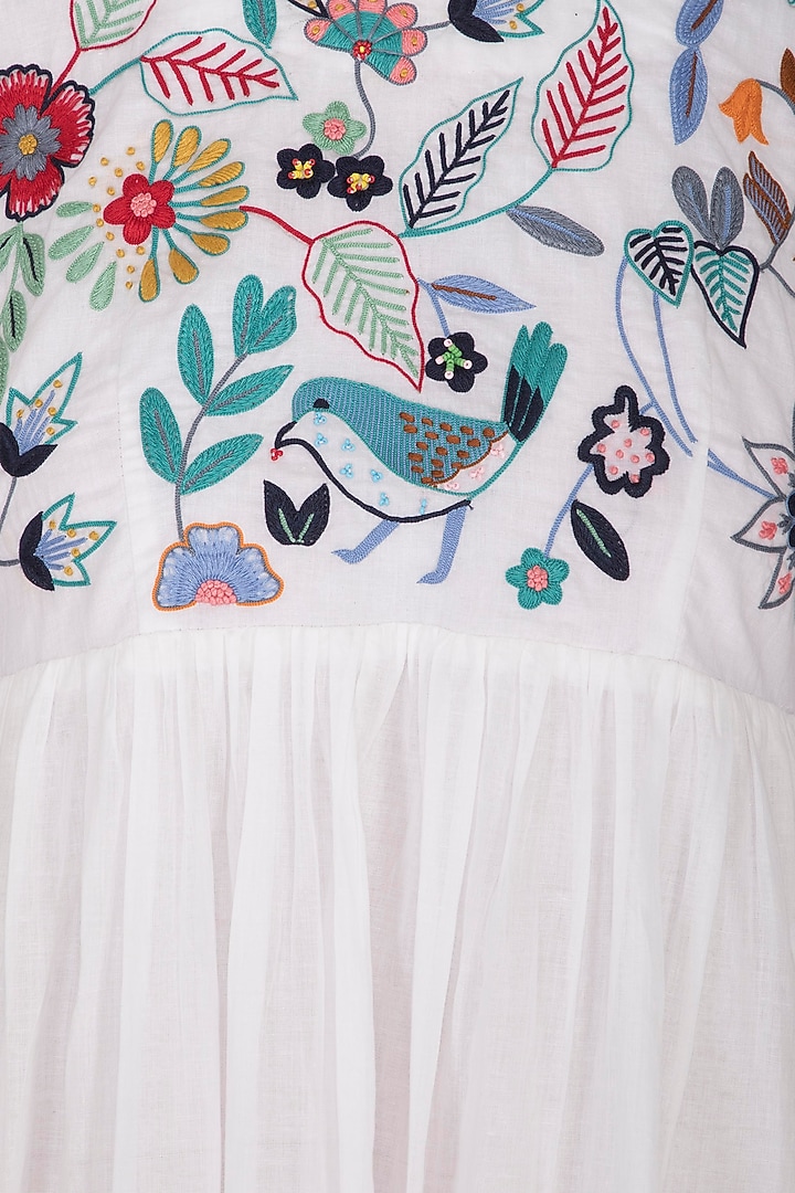 White Aari Embroidered Summer Dress by Sagaa by Vanita at Pernia's Pop Up Shop