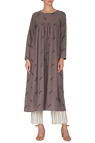 Grey Jamdani Kurta With Pants by Sagaa by Vanita