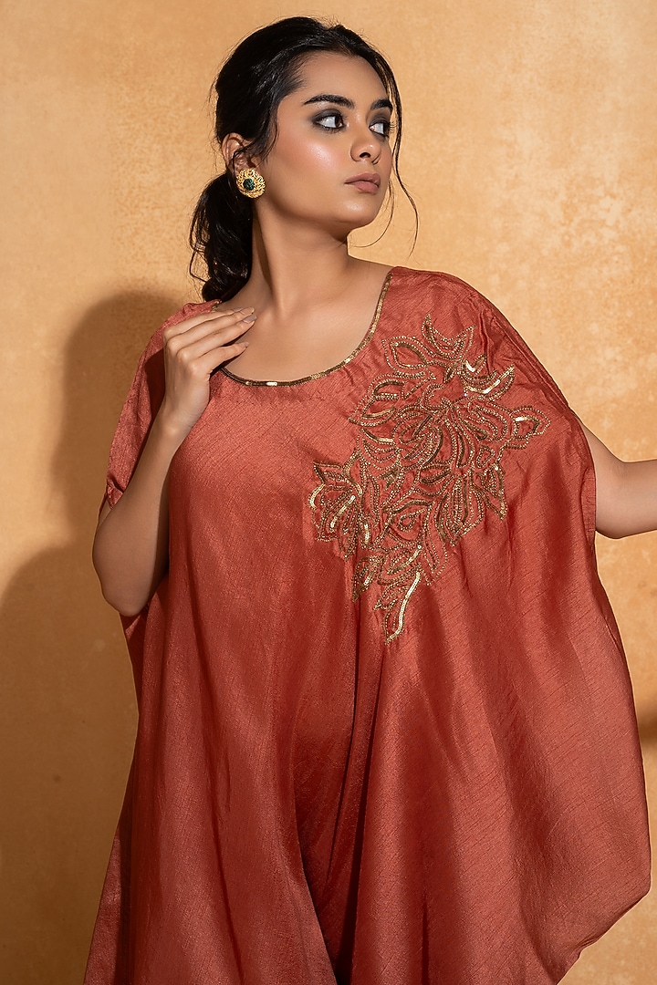 Peach Dupion Silk Hand Embroidered Kaftan by Sugandh Gupta at Pernia's Pop Up Shop