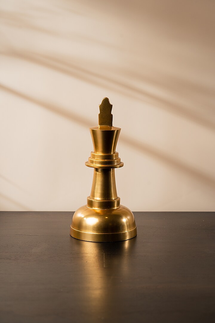 Golden Metal Handcrafted Checkmate King Showpiece by SG Home
