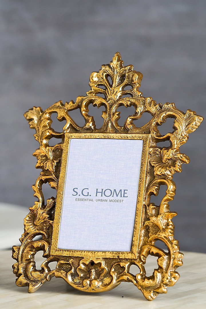 Golden Colonial Metal Photo Frame (Set of 2) by SG Home