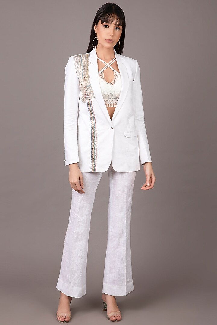 White Embroidered Single-Breasted Blazer Set by Shagufta Rahim