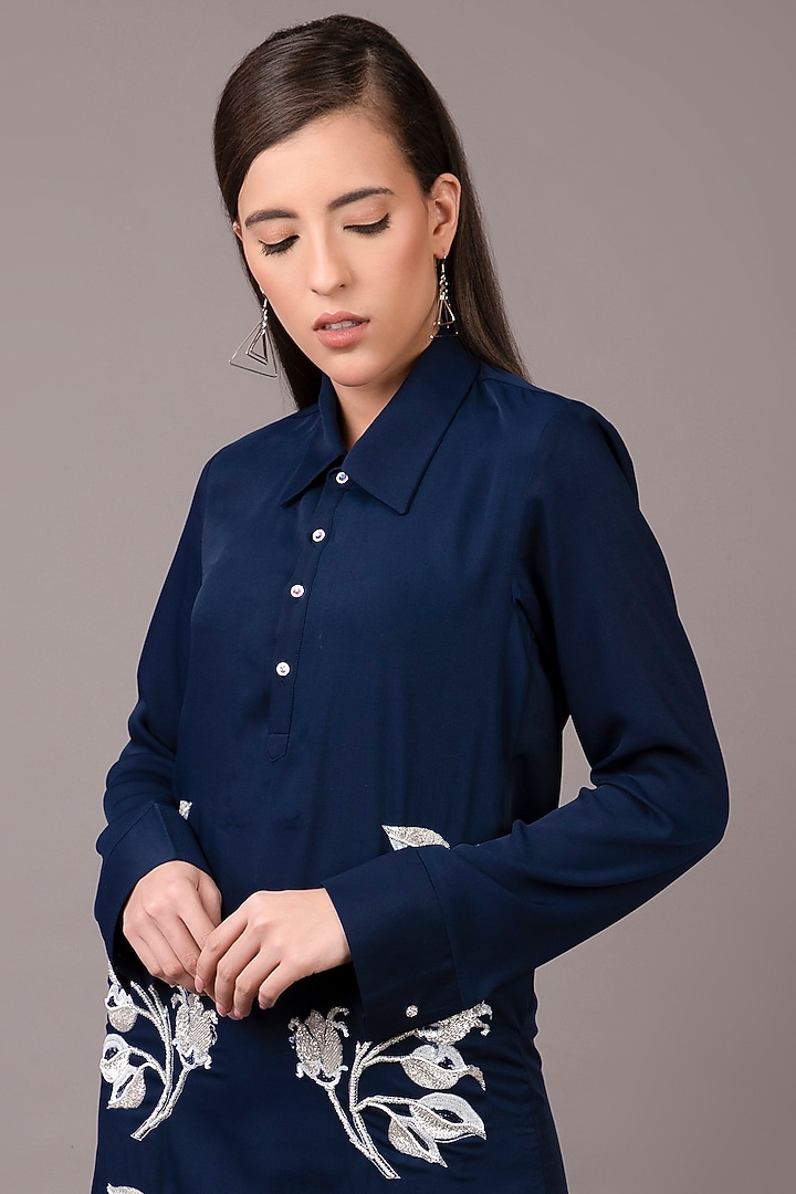 Dark Navy Blue Embroidered Kurta Set by Shagufta Rahim at Pernia's Pop Up Shop