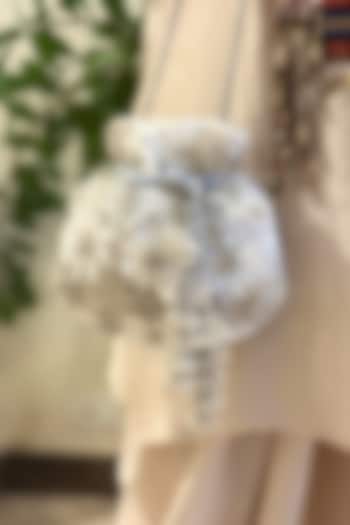 Ivory Velvet Sequins Floral Work Potli by SG BY SONIA GULRAJANI at Pernia's Pop Up Shop
