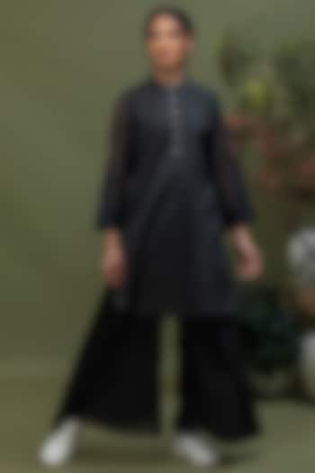 Black Handwoven Stripes Kurta by Smriti Gupta at Pernia's Pop Up Shop