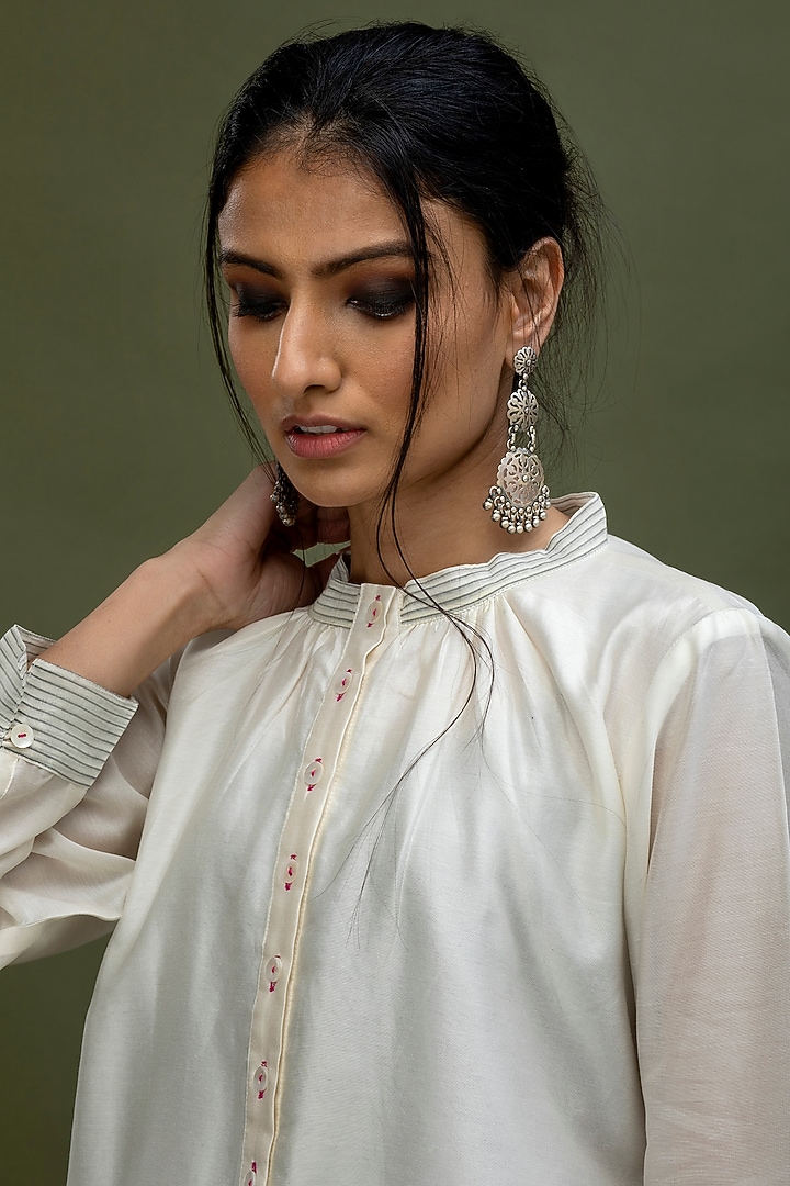 White Handwoven Stripes Long Top by Smriti Gupta at Pernia's Pop Up Shop