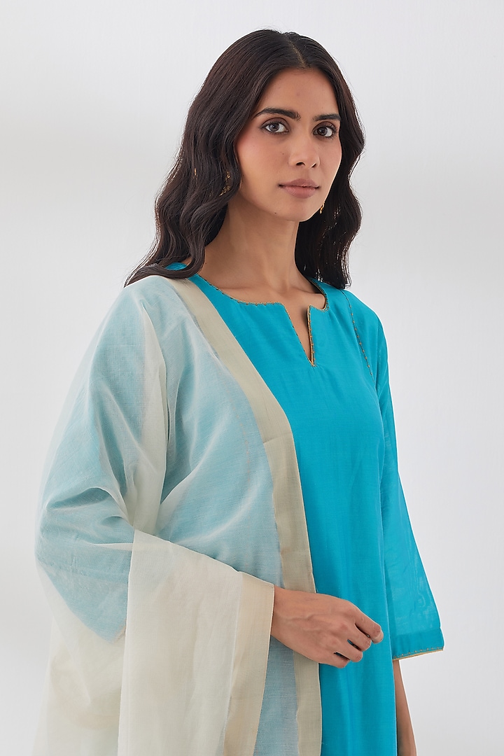 Turquoise Pure Chanderi Kurta Set by Smriti Gupta at Pernia's Pop Up Shop