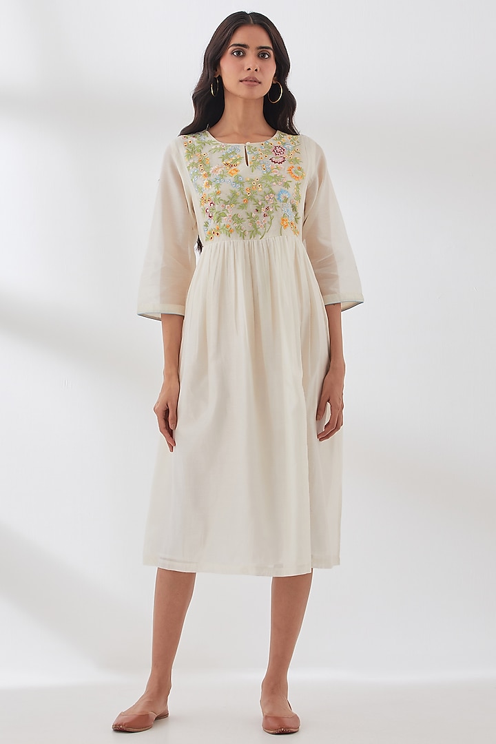 Off-White Pure Chanderi Embroidered Midi Dress by Smriti Gupta