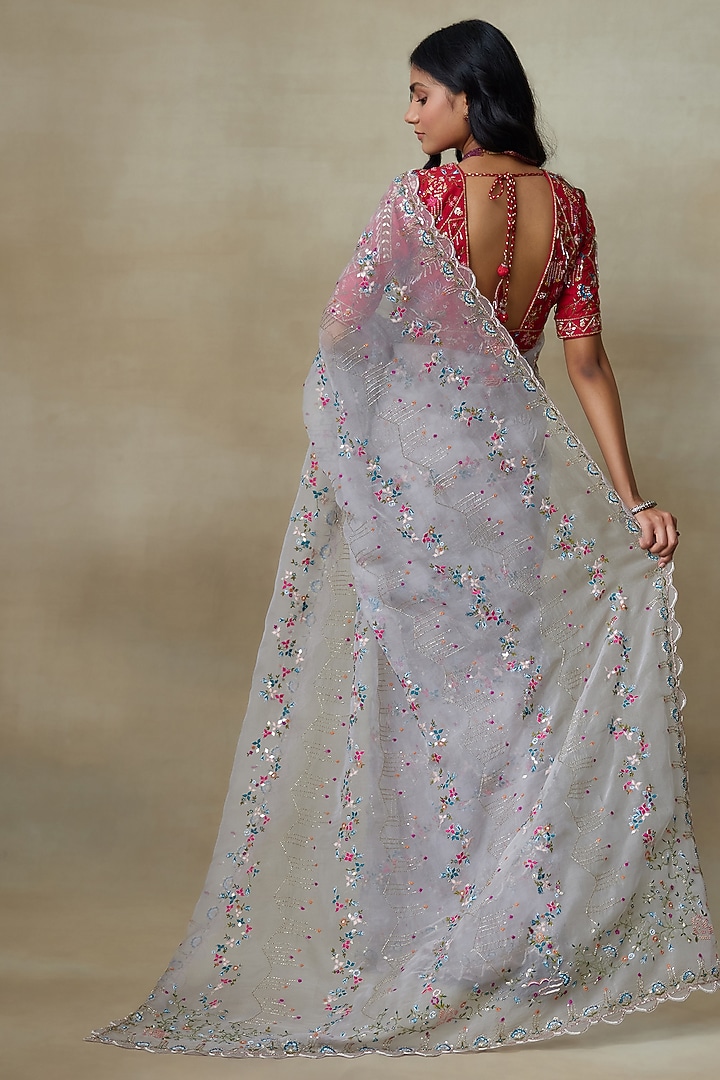 Grey Silk Organza Resham Floral Embroidered Reception Saree Set by Shasha Gaba at Pernia's Pop Up Shop