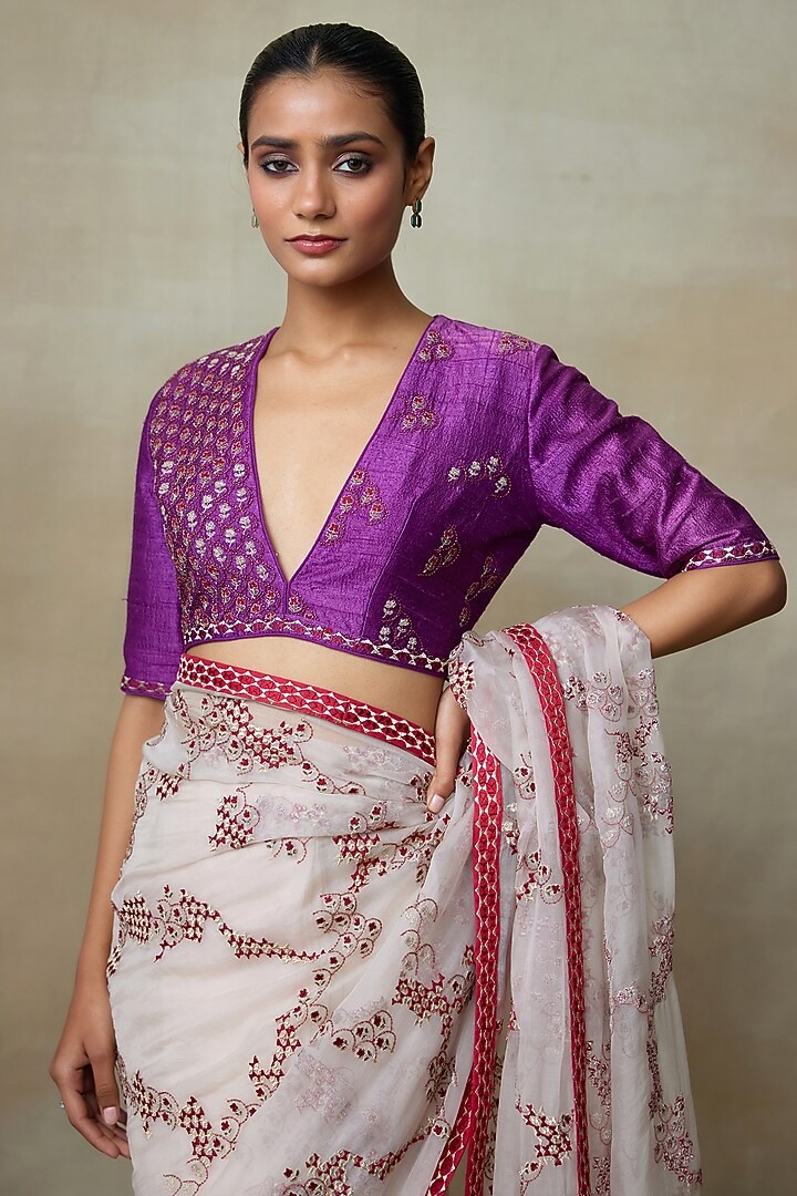 Blush Pink Silk Organza Resham Work Wedding Saree Set by Shasha Gaba at Pernia's Pop Up Shop
