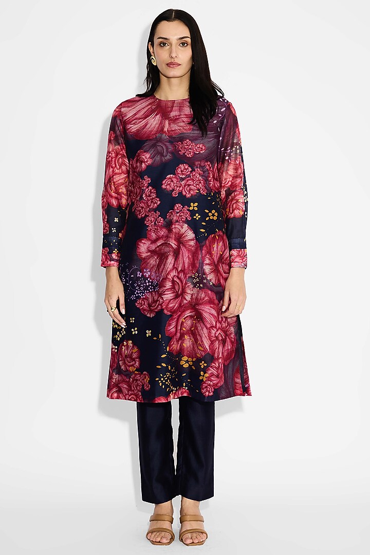 Blue Poly Chanderi Floral Straight Kurta by Shasha Gaba at Pernia's Pop Up Shop
