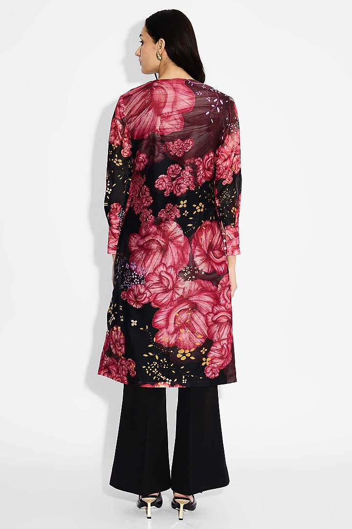 Black Poly Chanderi Floral Straight Kurta by Shasha Gaba at Pernia's Pop Up Shop