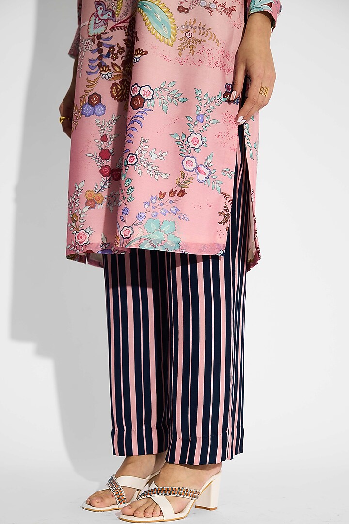 Ivory Ombre Poly Chanderi Chintz Printed Kurta Set by Shasha Gaba at Pernia's Pop Up Shop