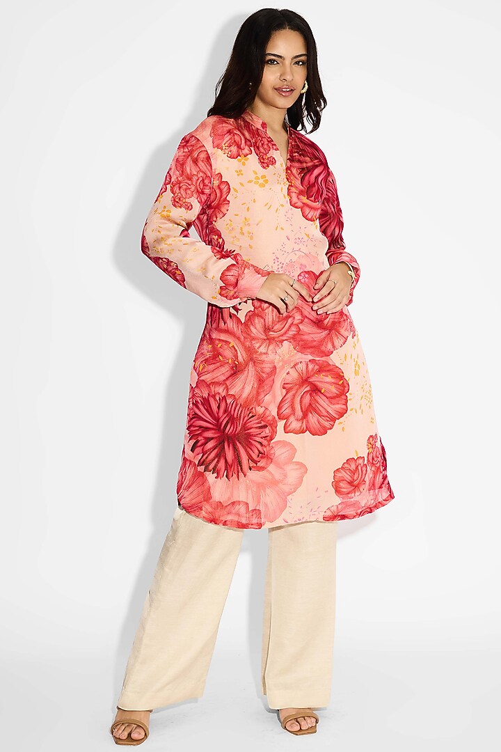 Pink & Gold Tissue Satin Floral Straight Kurta by Shasha Gaba at Pernia's Pop Up Shop