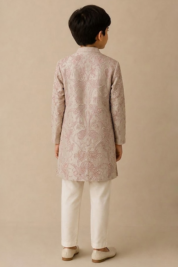 Rose Pink Chanderi Thread & Pearl Work Kurta For Boys by Shasha Gaba Kids at Pernia's Pop Up Shop