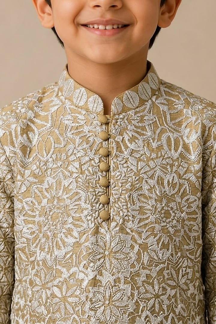 Golden Chanderi Thread & Pearl Work Kurta For Boys by Shasha Gaba Kids at Pernia's Pop Up Shop