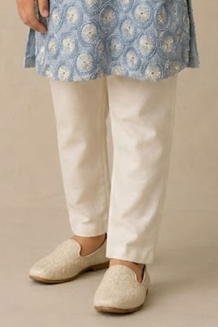 Blue Chanderi Thread & Pearl Work Kurta For Boys by Shasha Gaba Kids at Pernia's Pop Up Shop