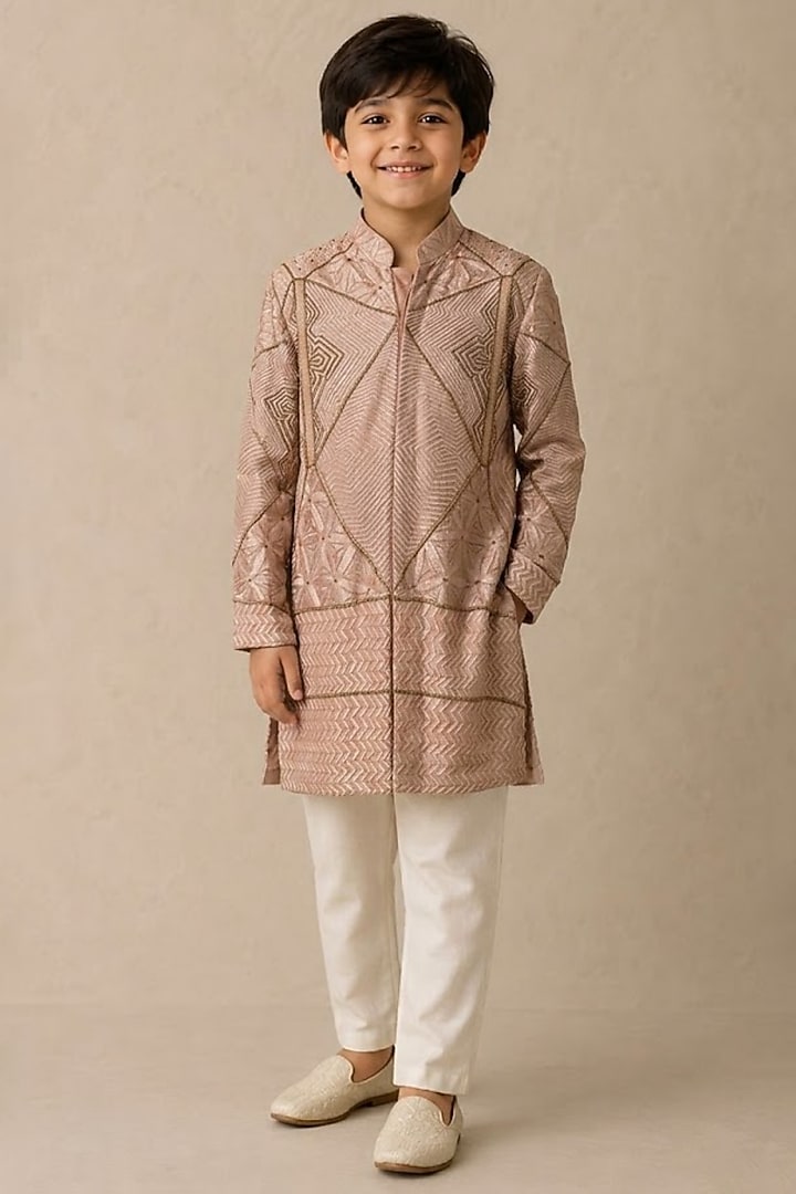 Rose Pink Chanderi Thread & Pearl Work Kurta For Boys by Shasha Gaba Kids at Pernia's Pop Up Shop