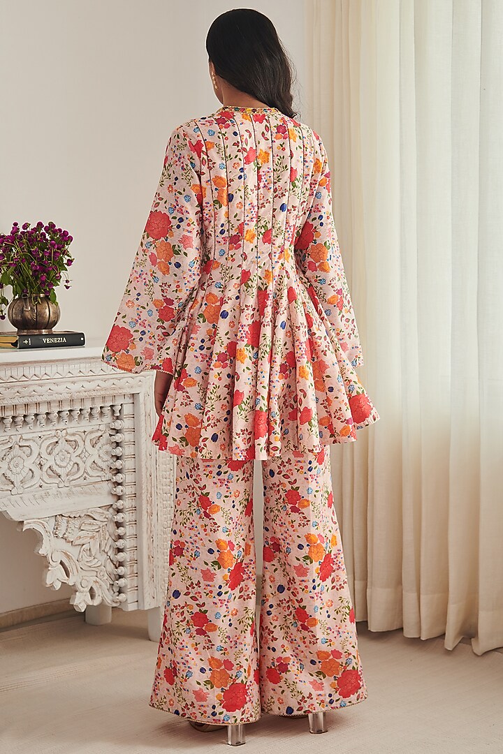 Champagne Chanderi Printed & Embroidered Kurta Set by Shasha Gaba at Pernia's Pop Up Shop