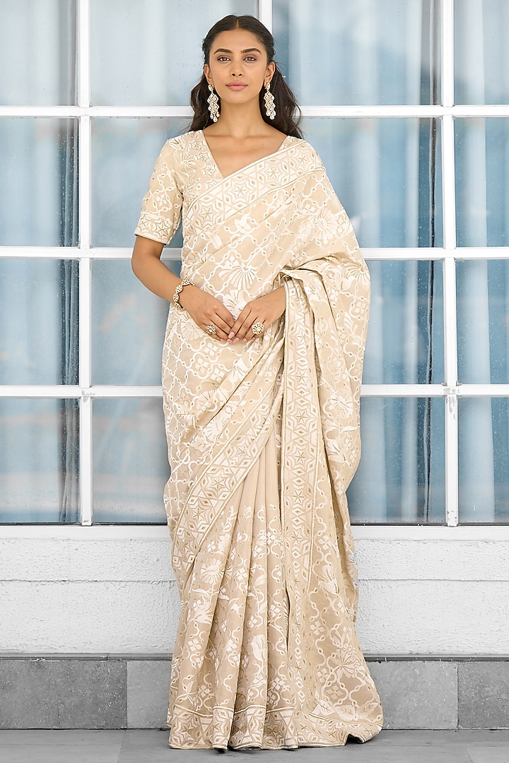 Golden Tissue Hand Embellished Reception Saree Set by Shasha Gaba at Pernia's Pop Up Shop