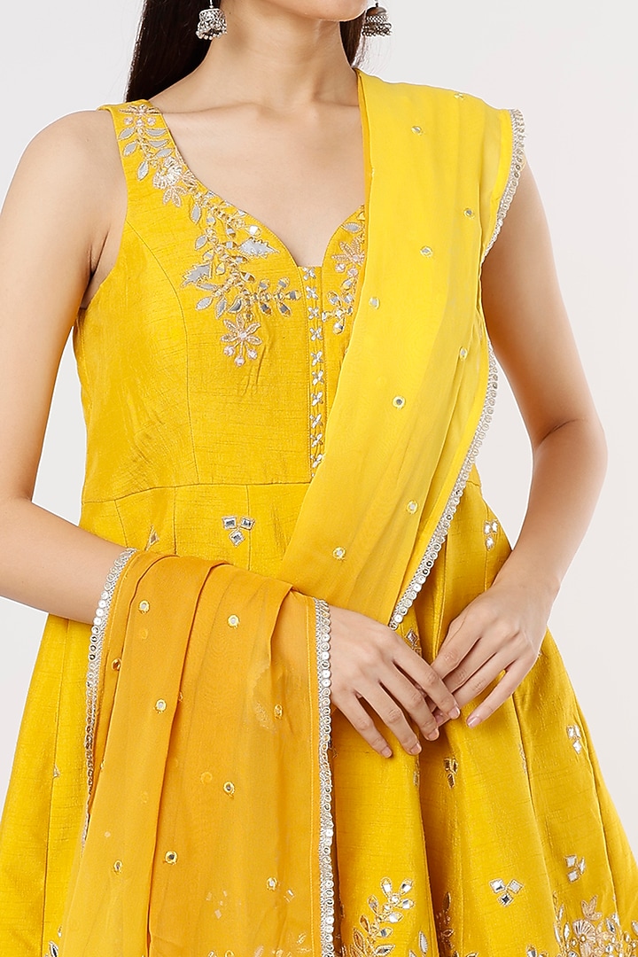 Yellow Embroidered Party Wear Sharara Set by Shagun Nagi at Pernia's Pop Up Shop