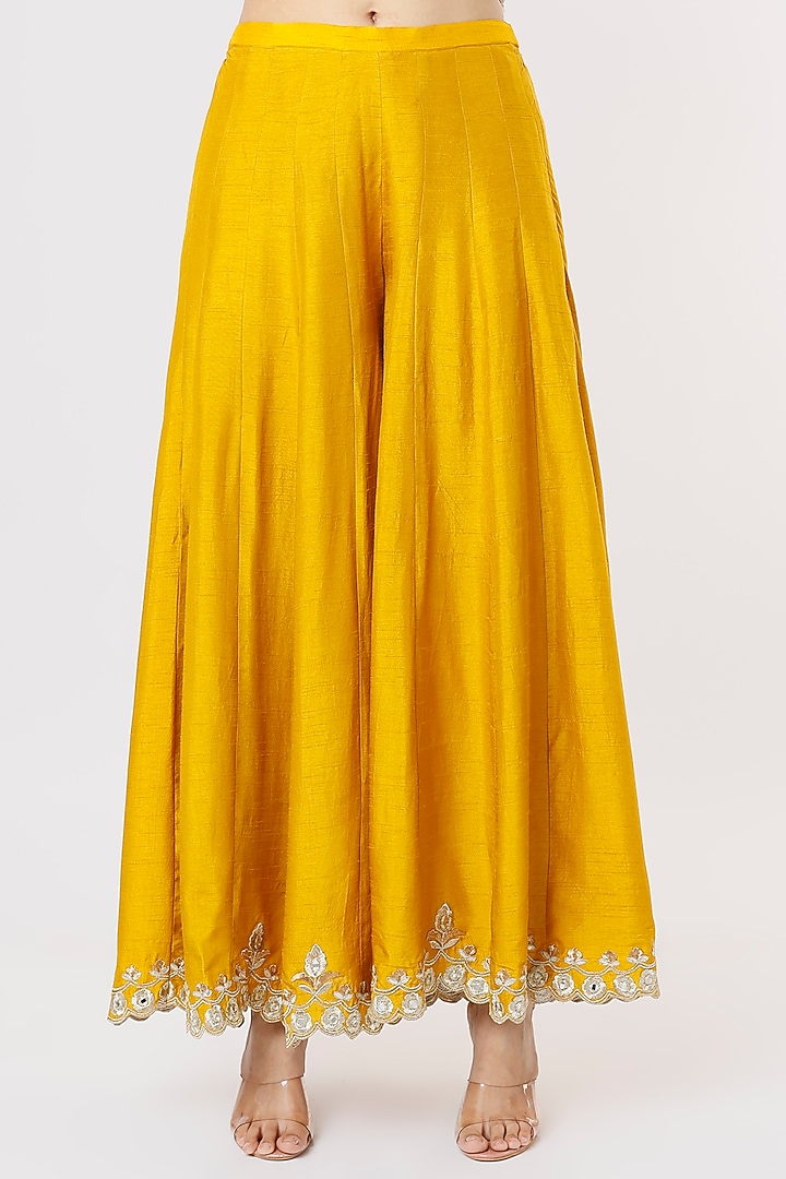Yellow Hand Embroidered Party Wear Sharara Set by Shagun Nagi at Pernia's Pop Up Shop