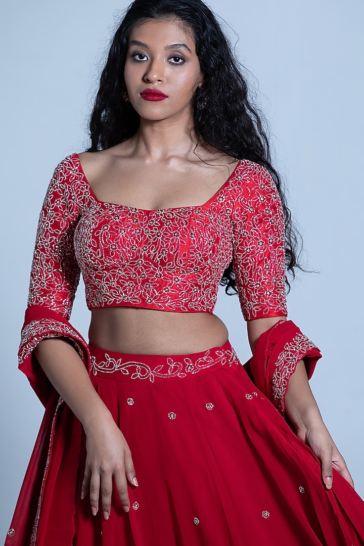 Red Embroidered Skirt Set by Shahmeen Husain at Pernia's Pop Up Shop