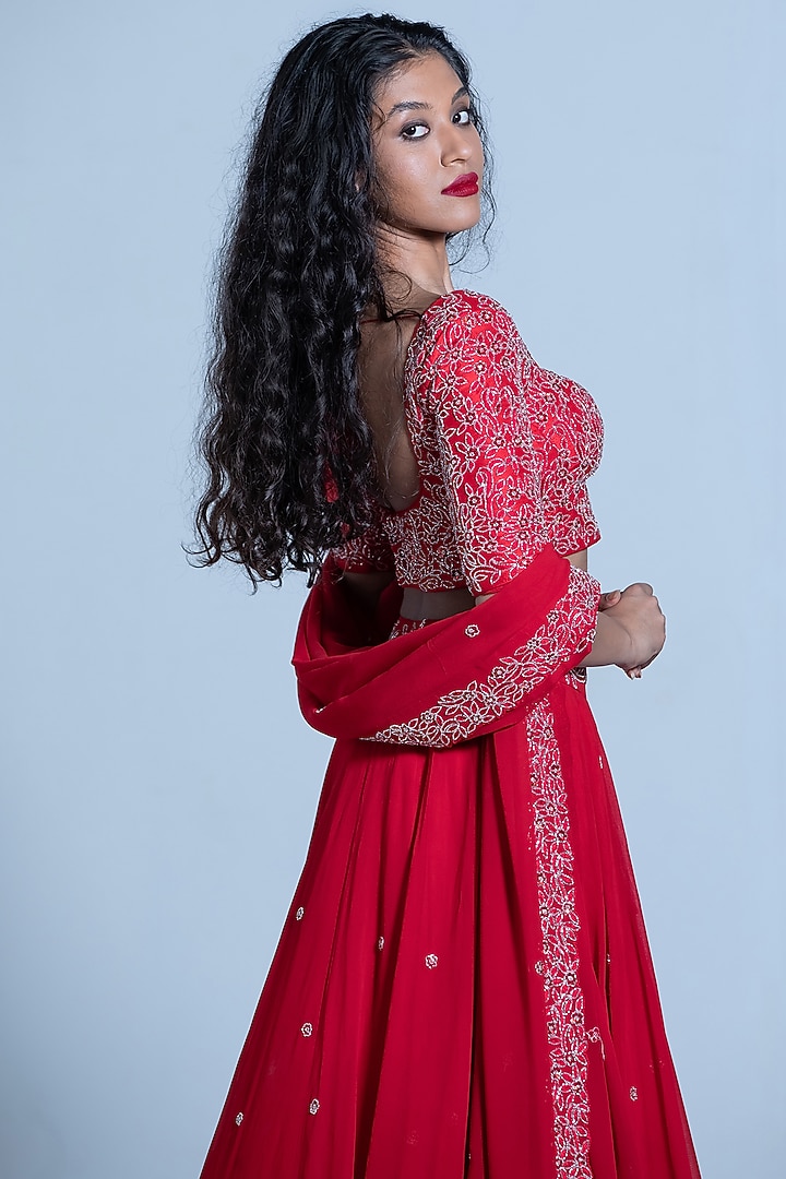 Red Embroidered Skirt Set by Shahmeen Husain at Pernia's Pop Up Shop